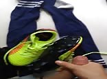 Cumming on soccer gear