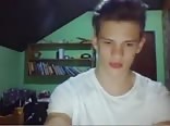 model boy shows on cam