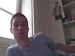 smooth boy porn wanks on webcam