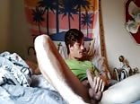 Horny twink with broken leg porn
