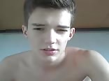 Cute 20yo boy porn having some fun with friends online 