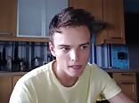 Pretty Twink Porn Masturbates