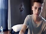 Skinny boys porn gives a great cam show