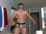 str8 muscleboy strip & jo cam boys porn