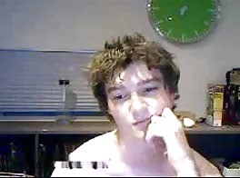 Bohdan 18 masturbating